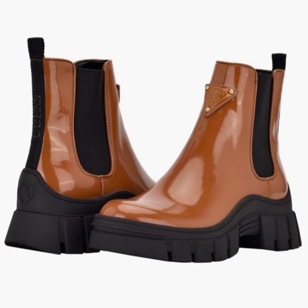 Women's Chelsea Boots - GUESS Hestia | Tan and Black | Size 9 | Chunky Sole NWOT